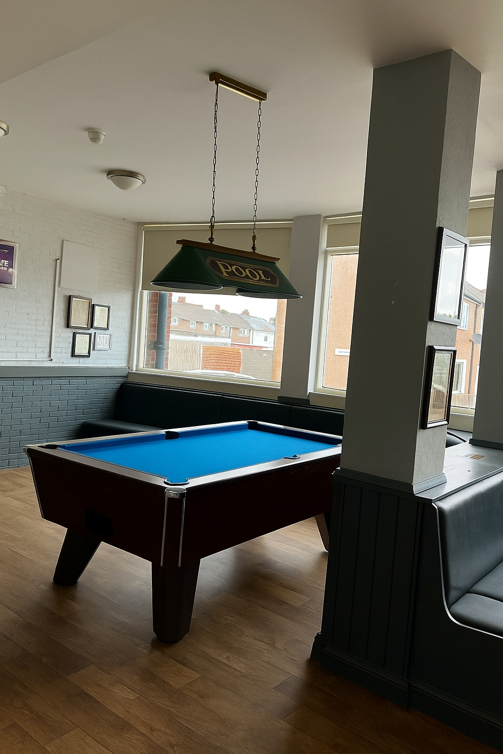 Entertainment Area with Pool